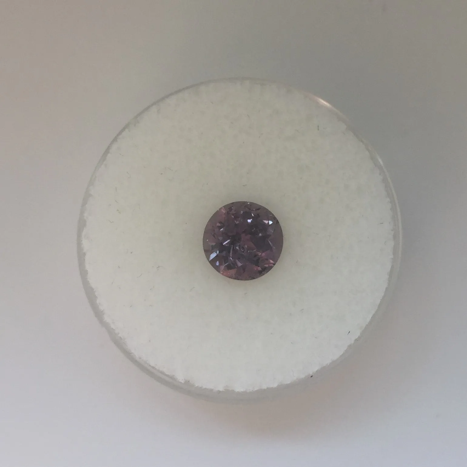 1.72 CTS SPARKLING, DEEP PURPLE ROUND CUT MONTANA SAPPHIRE