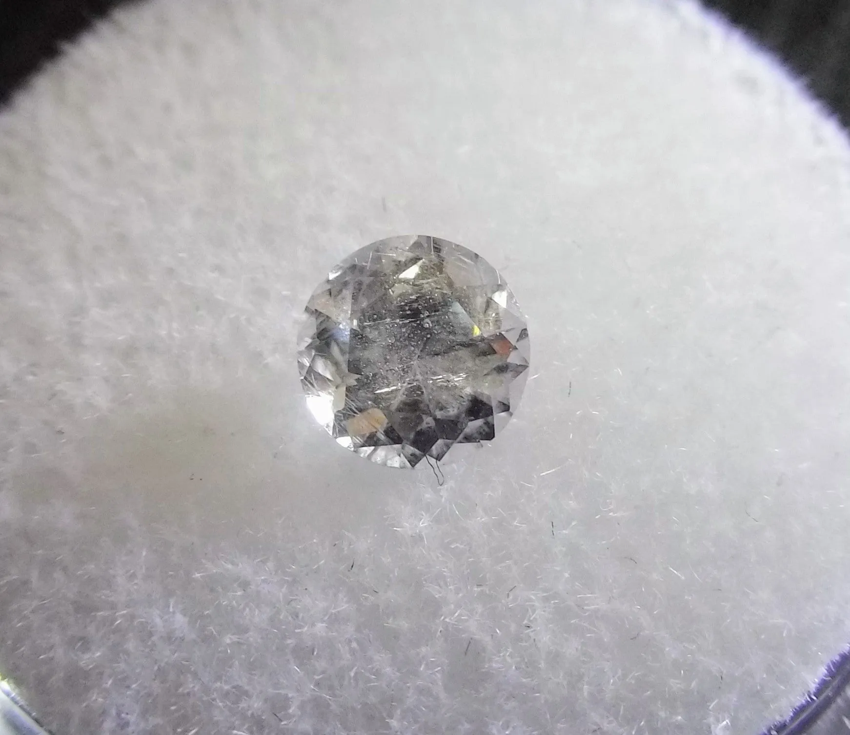 .93ct WHITE MONTANA SAPPHIRE