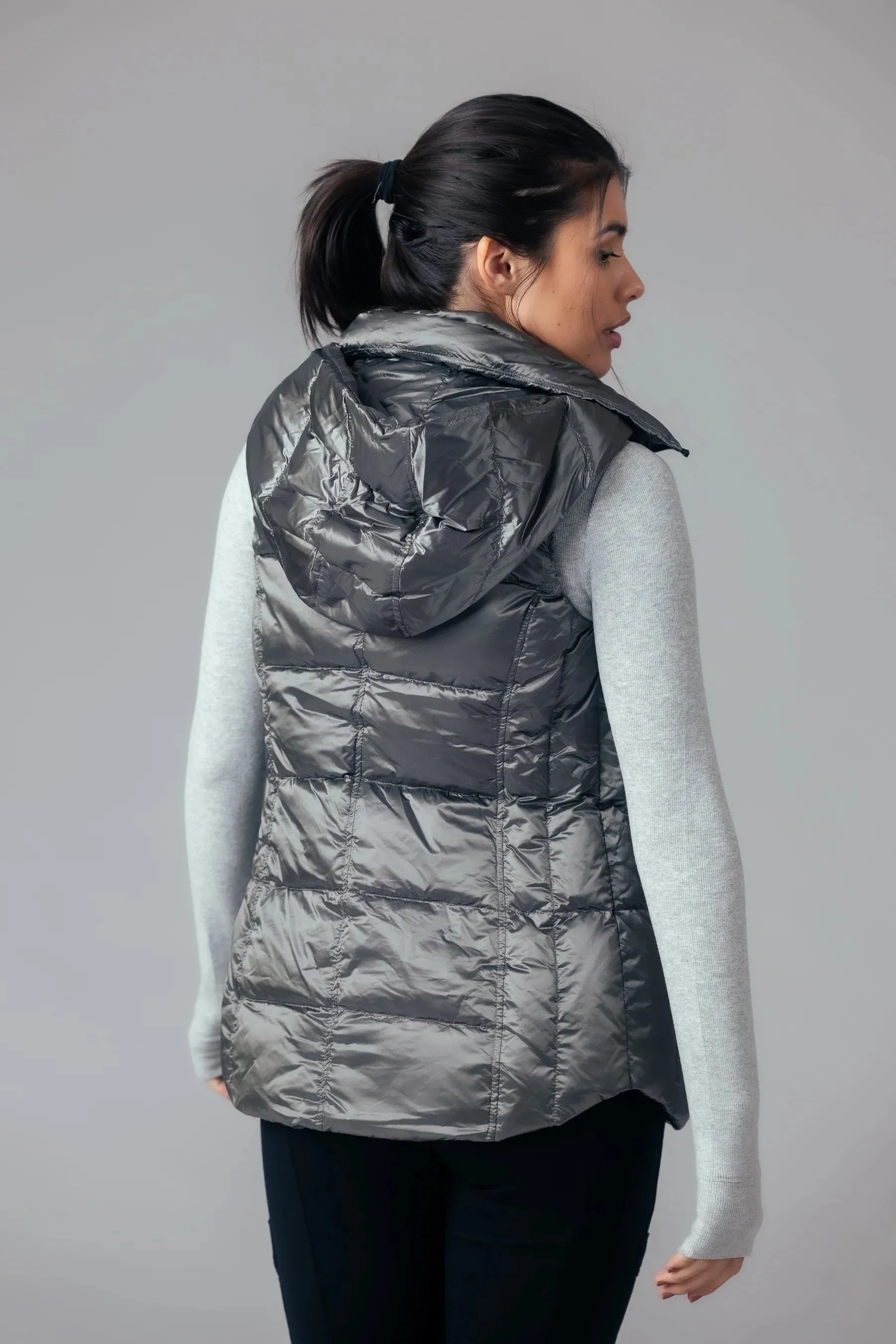 Anorak Short Metallic Down Vest - Sterling