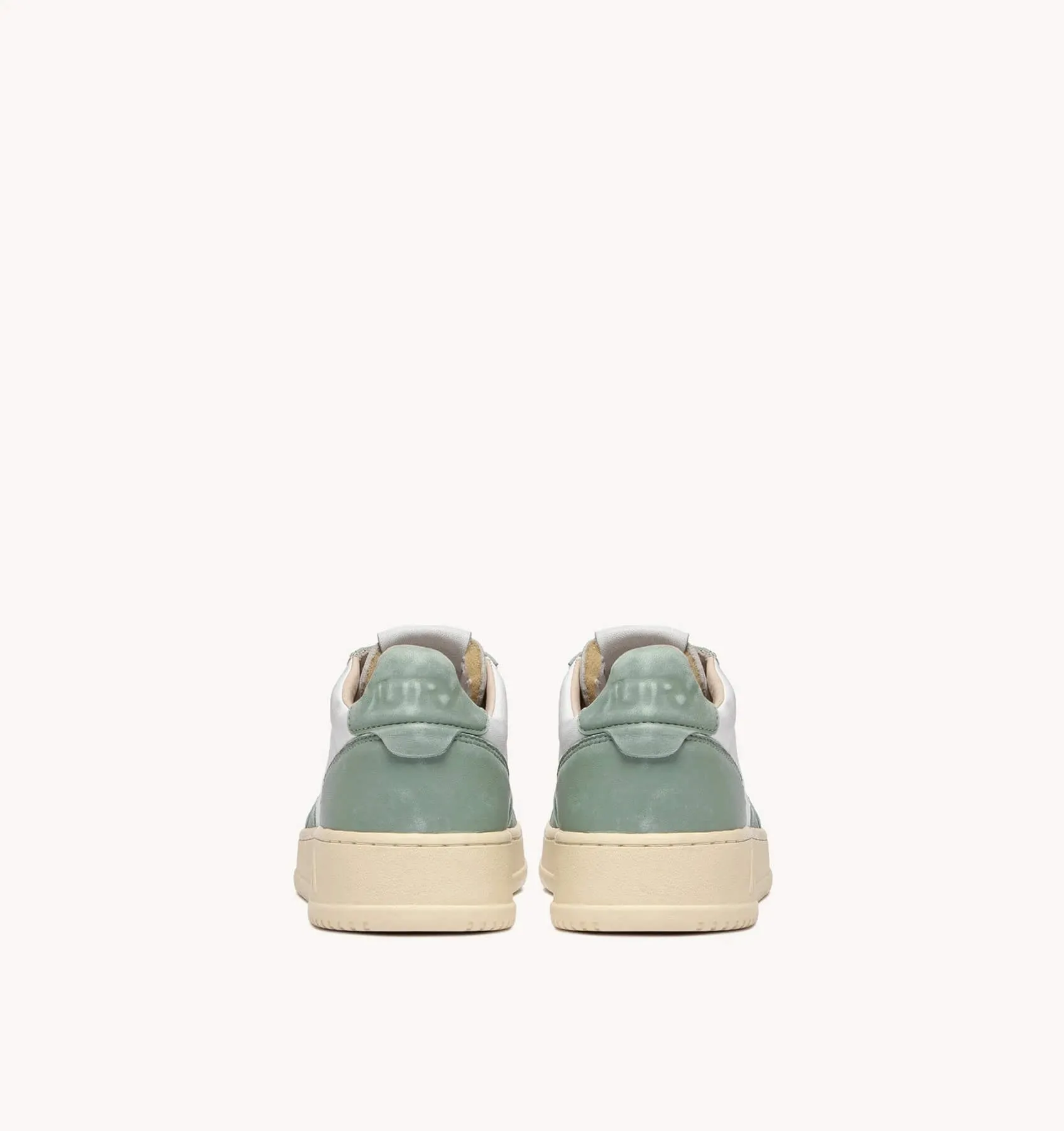 Autry sneakers licht groen