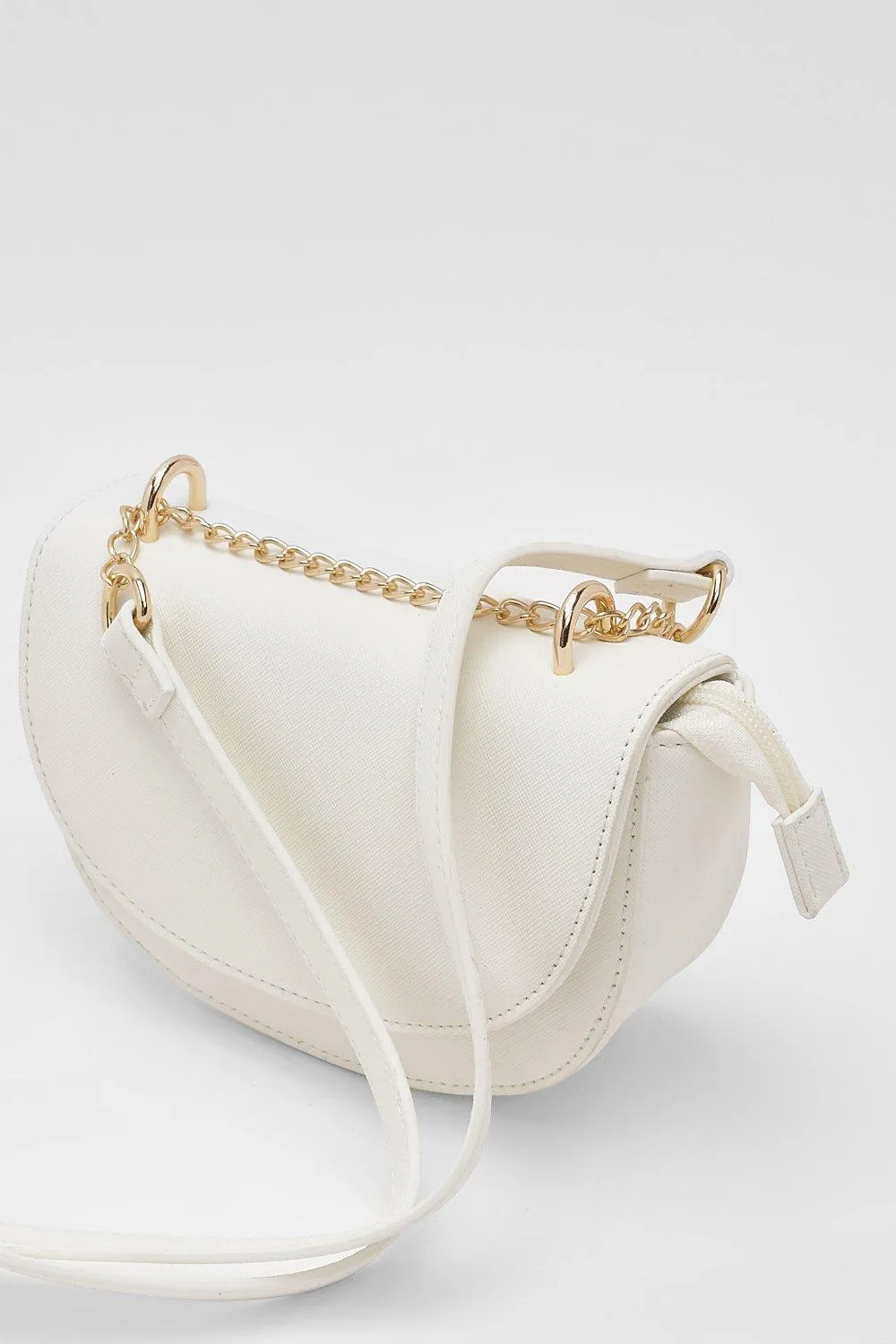 Chain Strap Round Cross Body Bag