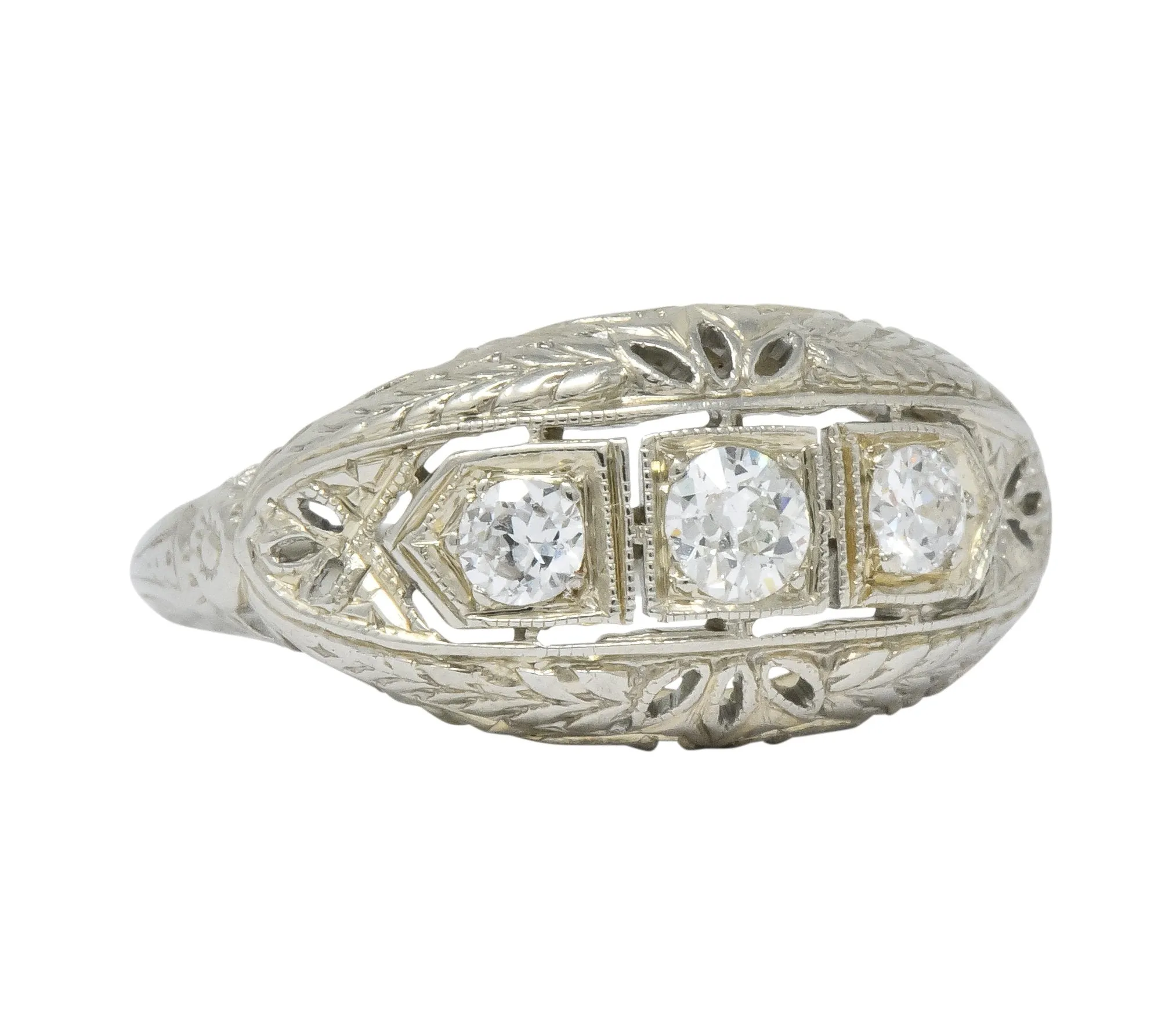 Edwardian 0.40 CTW Diamond 18 Karat White Gold Engagement Ring