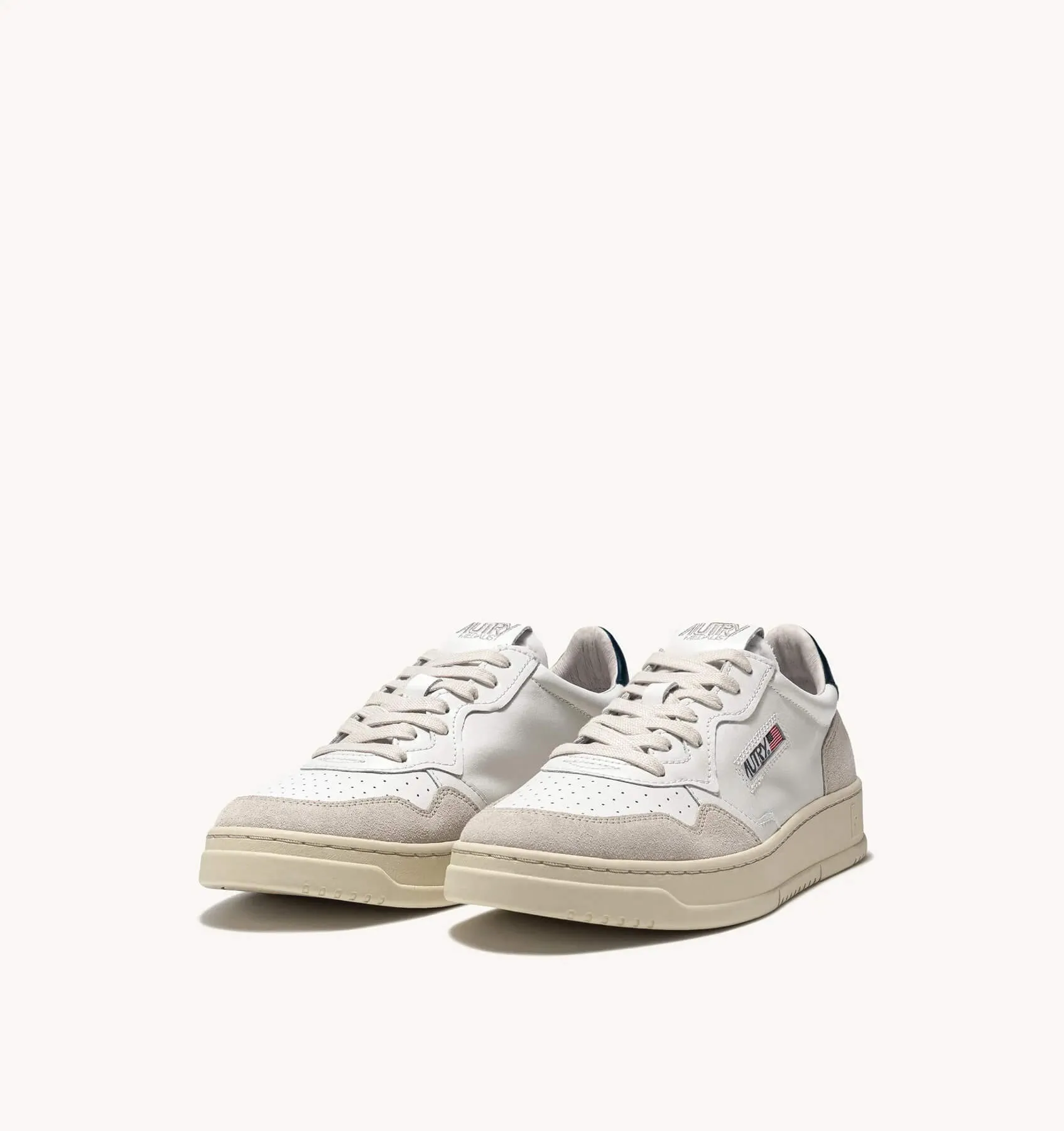 Medalist Low Sneakers in Suede and Leather