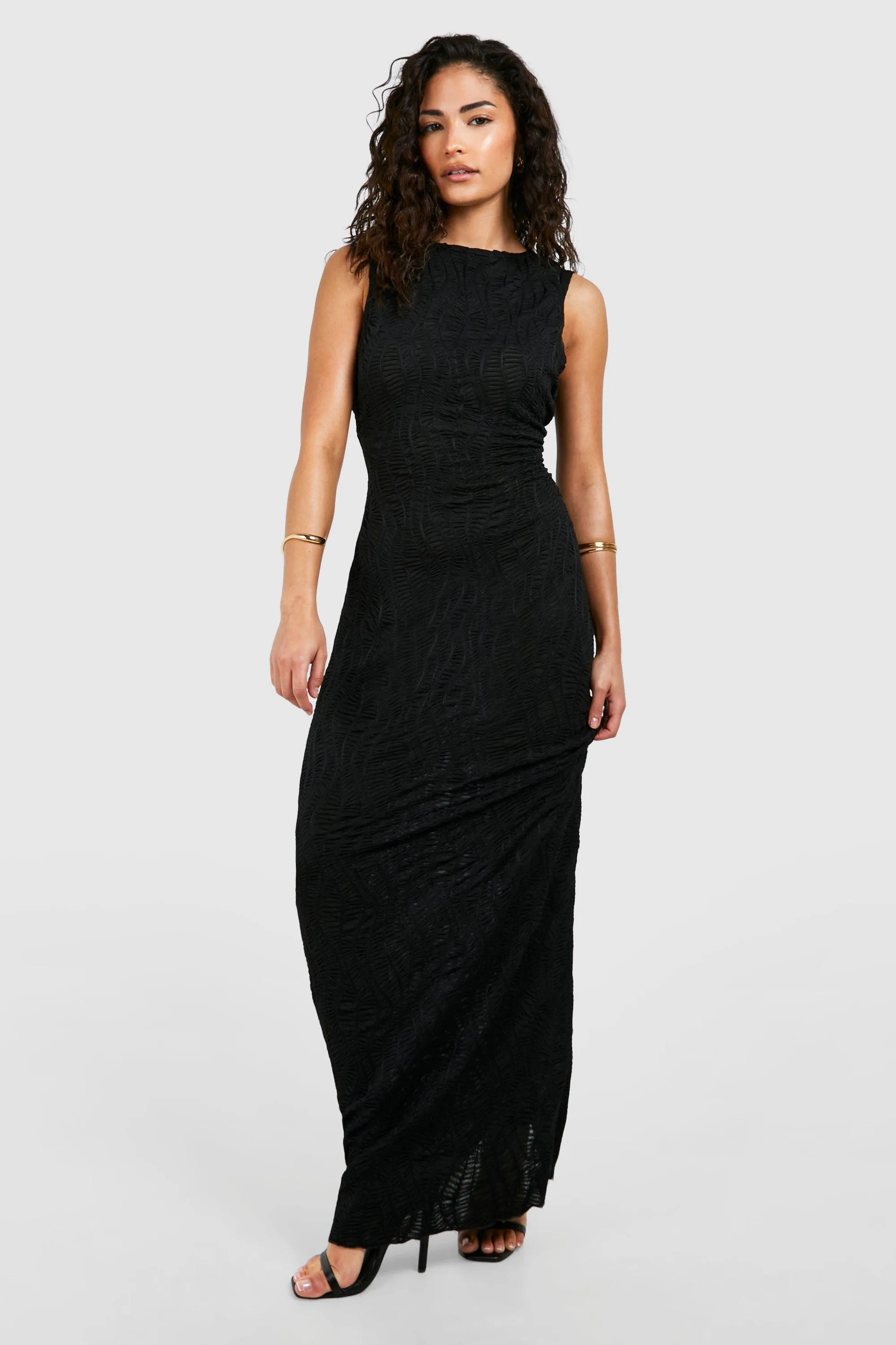 Petite Textured Sleeveless Maxi Dress