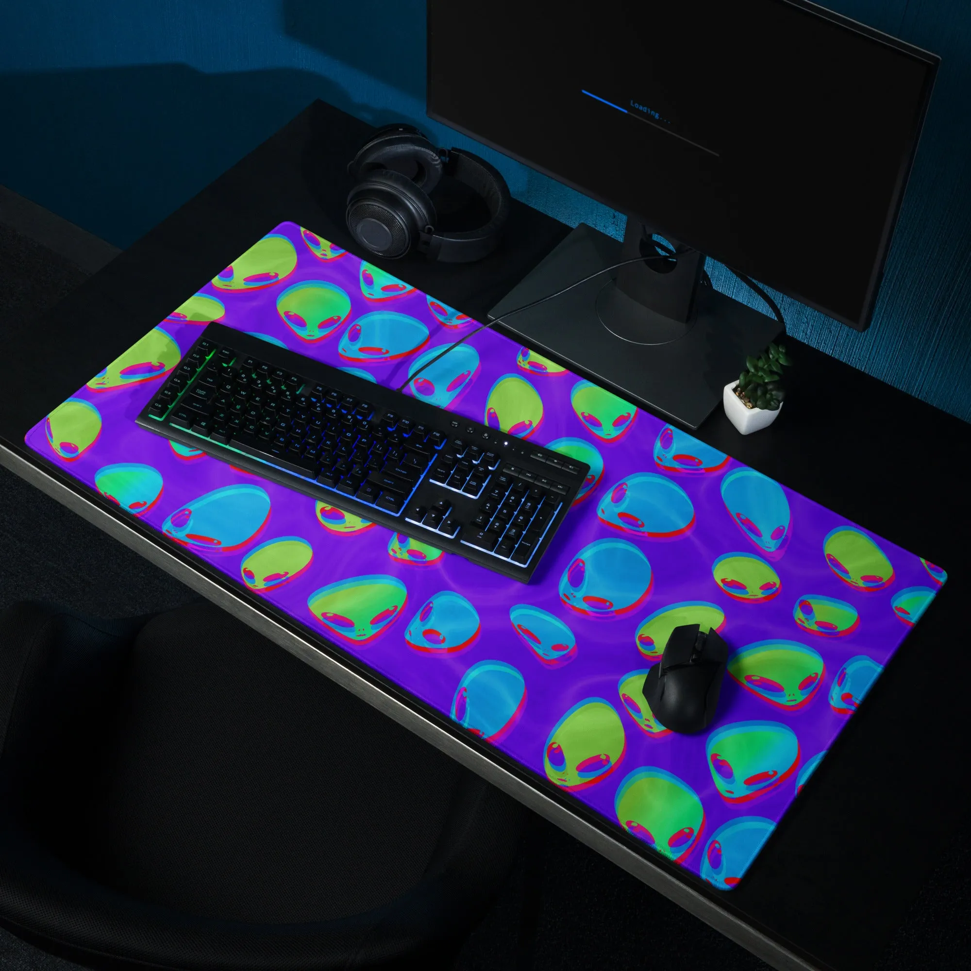 Purple Alien Vapor Glitch Gaming Mouse Pad