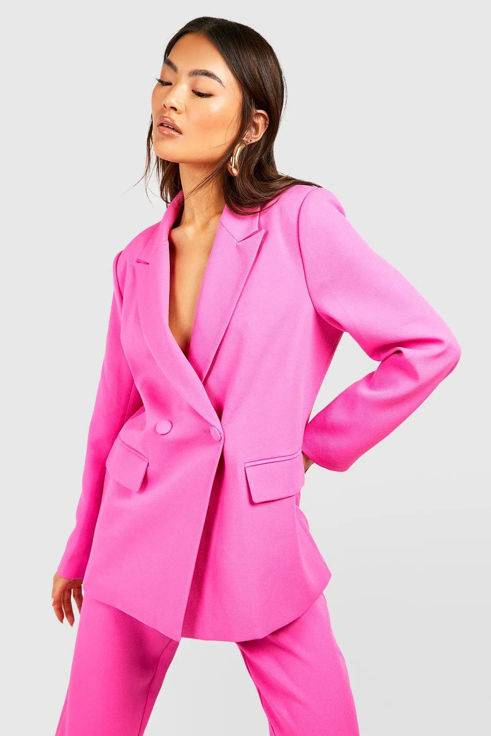 Relaxed Fit Single Breasted Tailored Blazer