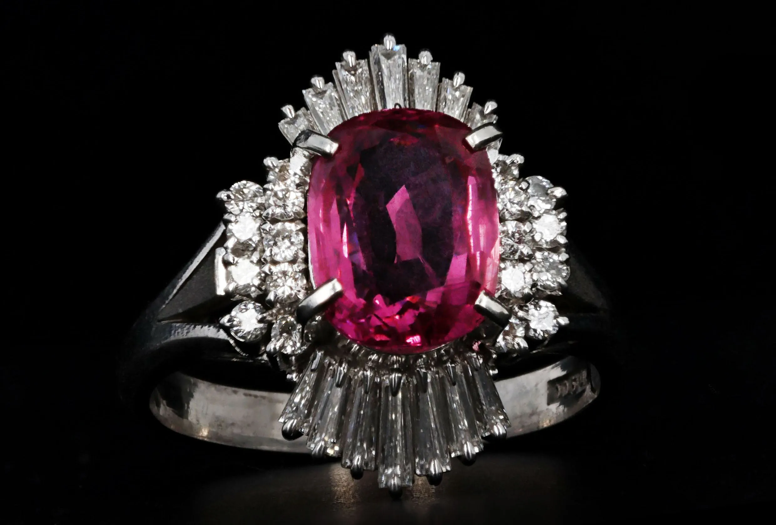 Retro Platinum 3.30 Carat Natural Pink Sapphire & Diamond Ballerina Fan Ring