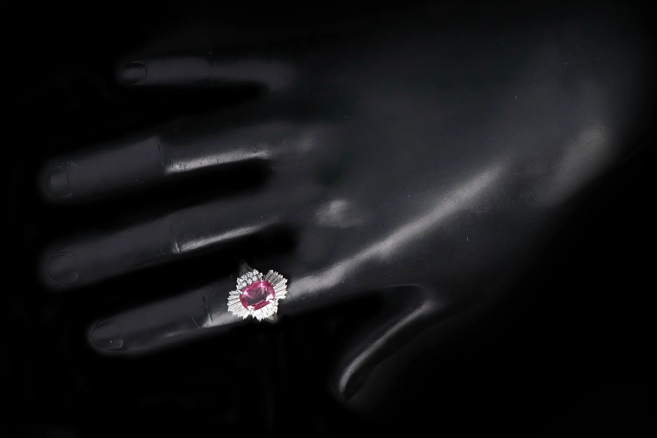 Retro Platinum 3.30 Carat Natural Pink Sapphire & Diamond Ballerina Fan Ring