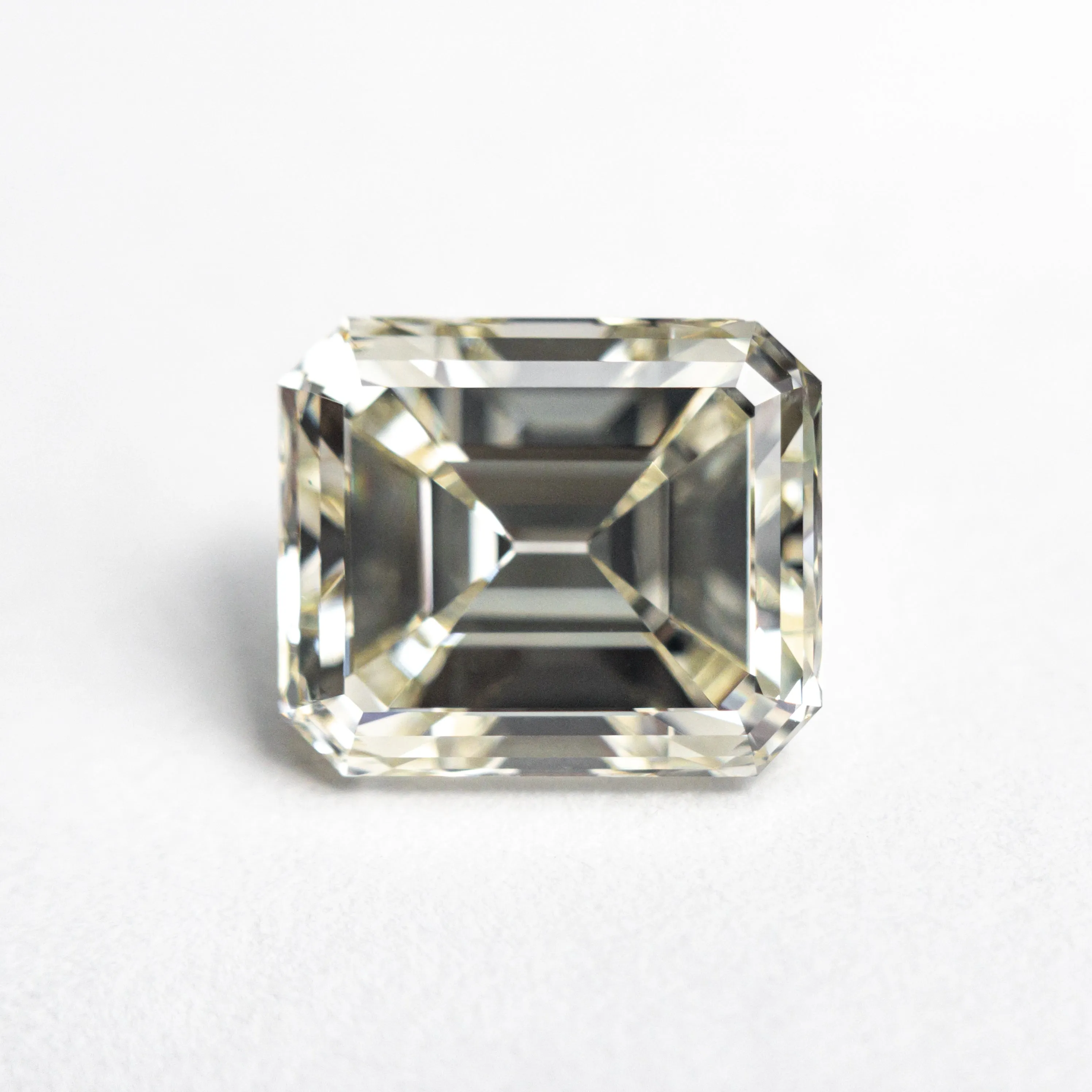 White Step Cut Diamond - 3.27ct Cut Corner Rectangle