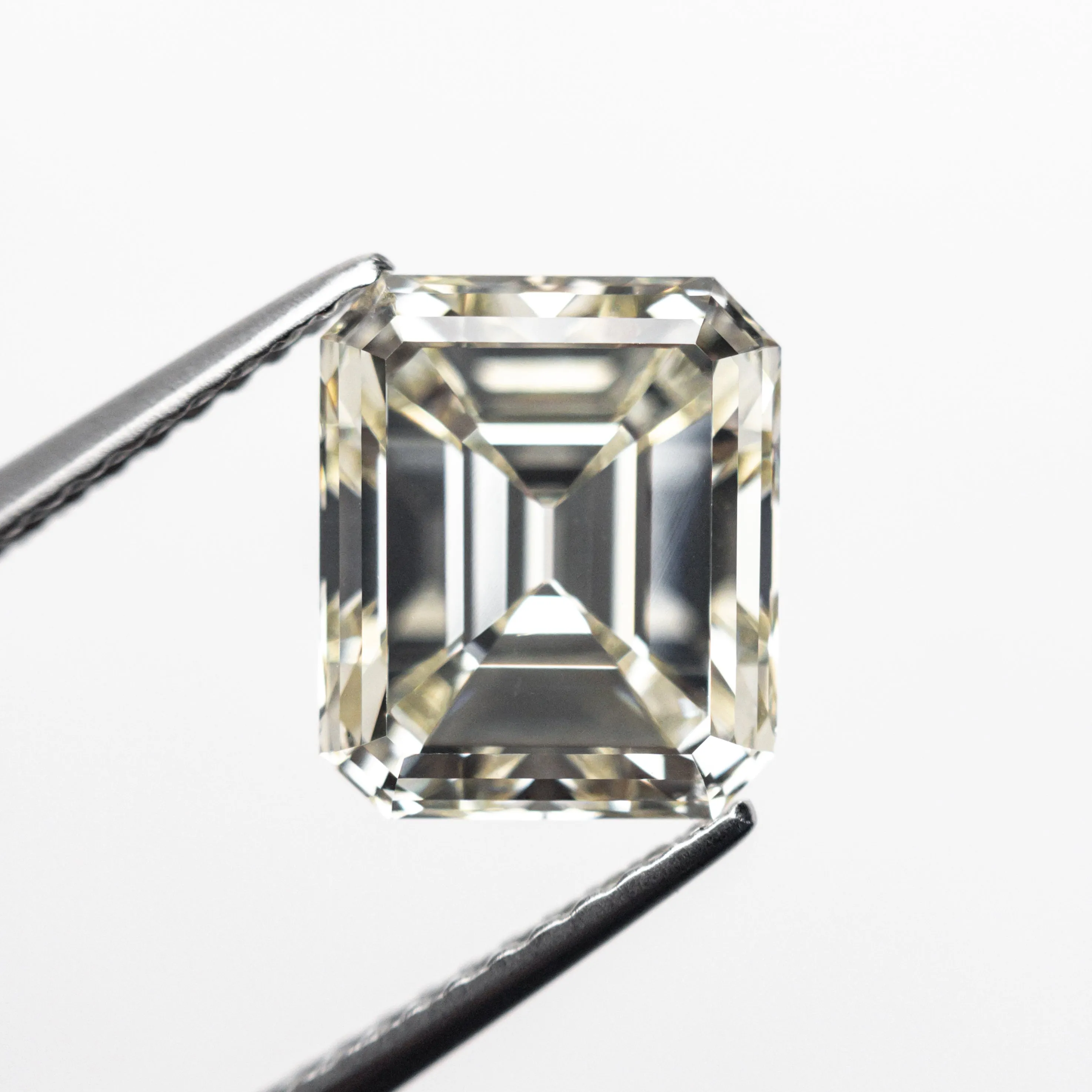 White Step Cut Diamond - 3.27ct Cut Corner Rectangle