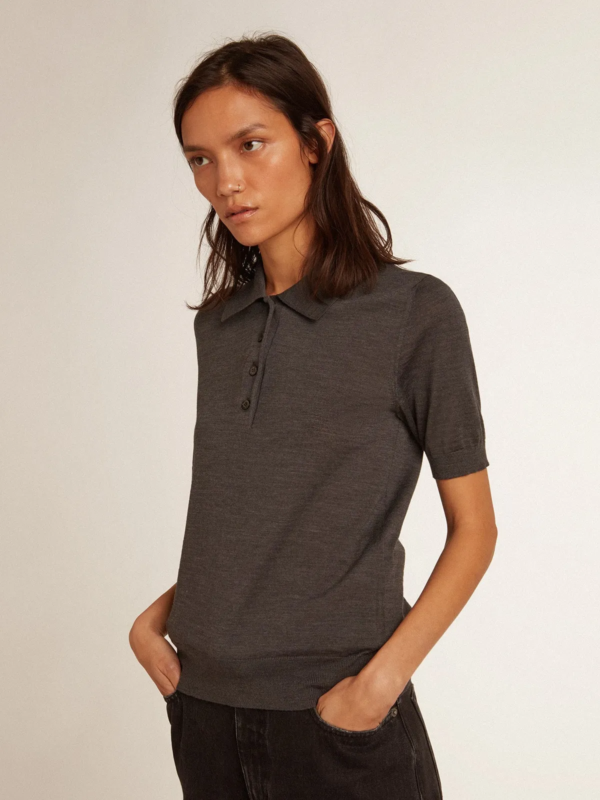 Women’s polo shirt in anthracite merino wool