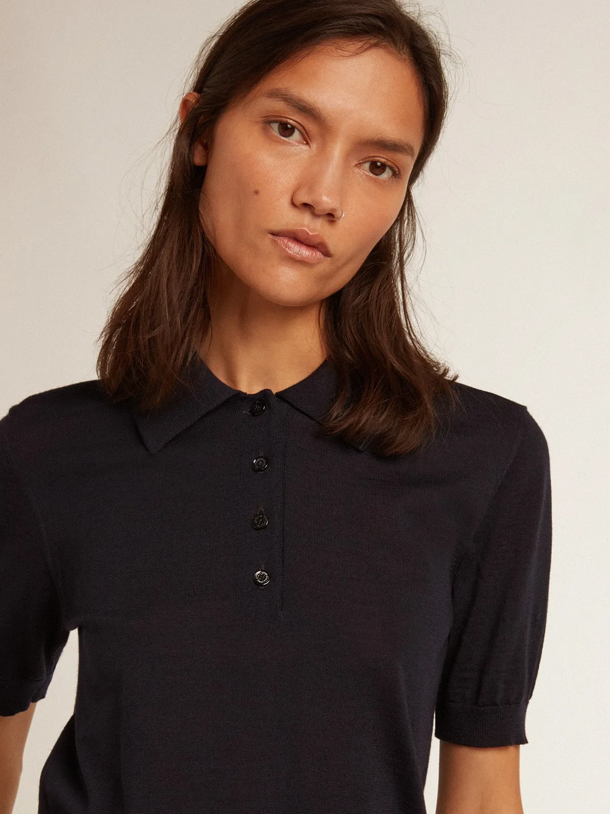 Women’s polo shirt in navy-blue merino wool